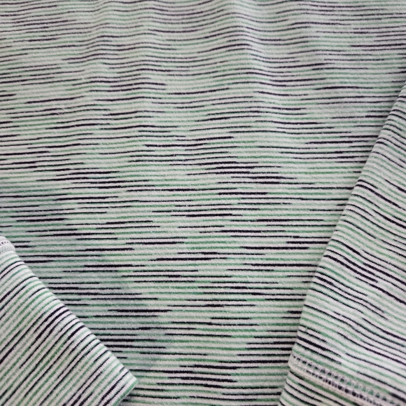 T by TALBOTS 1/2 ZIP PULLOVER UPF 50 WOMENS LG - Picture 4 of 4